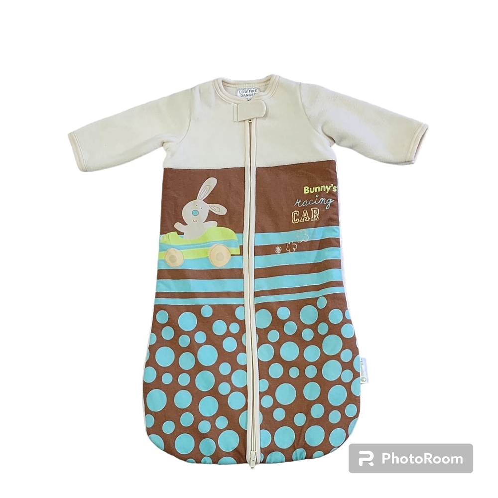 Woombie Ultra Sleeper size 0-3 months bunnies